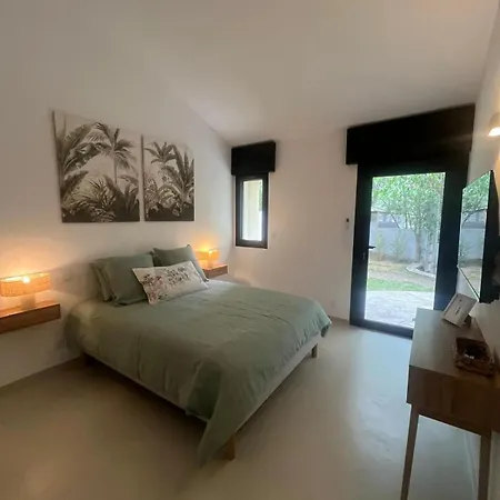 A Rosa Bed & Breakfast Santa-Maria-di-Lota