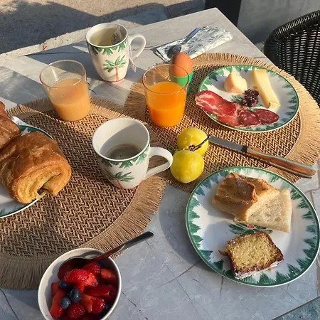 A Rosa Bed & Breakfast 4*